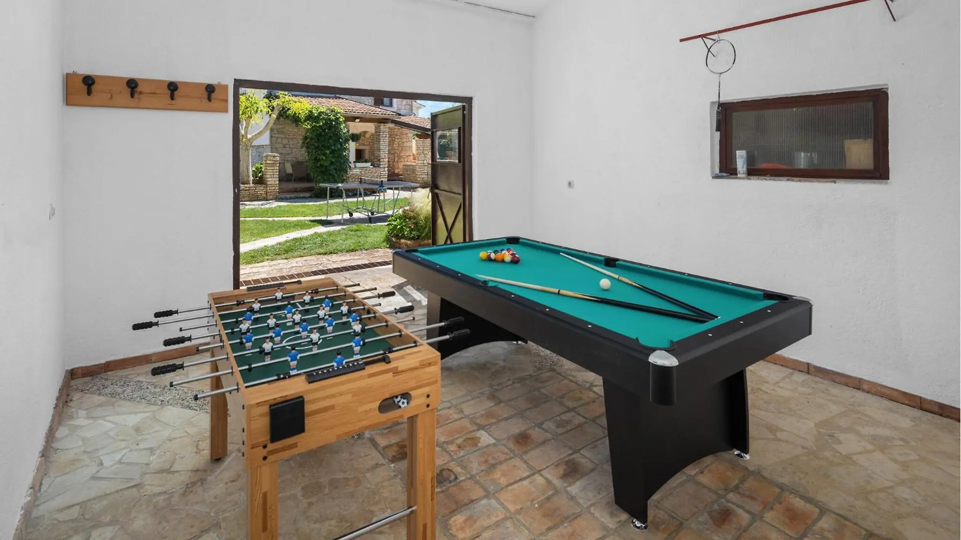 Beautiful Home In Vodnjan-Kacana With Wifi Holiday home Vodnjan